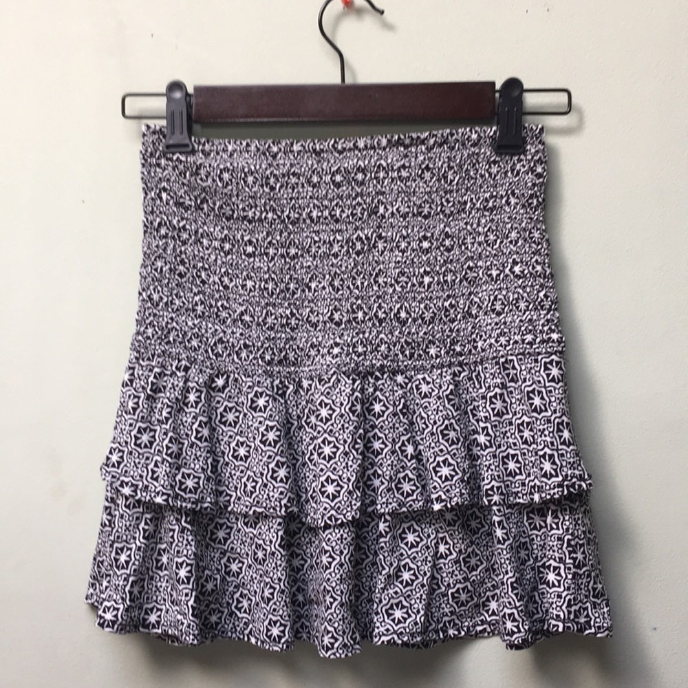 Black and White Layer Skirt